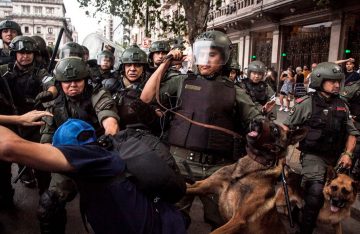 Crece la represión estatal a las protestas contra la Reforma Previsional